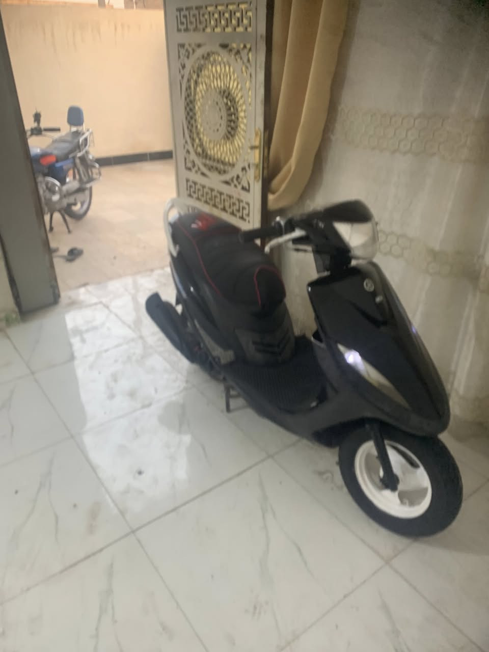 سلام عليكم
دراجه ماكس عدله نضيفه مانقصه اي شي دراجه بلاديه بس شغل وطلع ماعوزه اي شي مداريهه دهن وبانزين كل اسبوع ابدل دهنه دراجه خير من الله تواصل واتساب ***********ناصريه مركز
