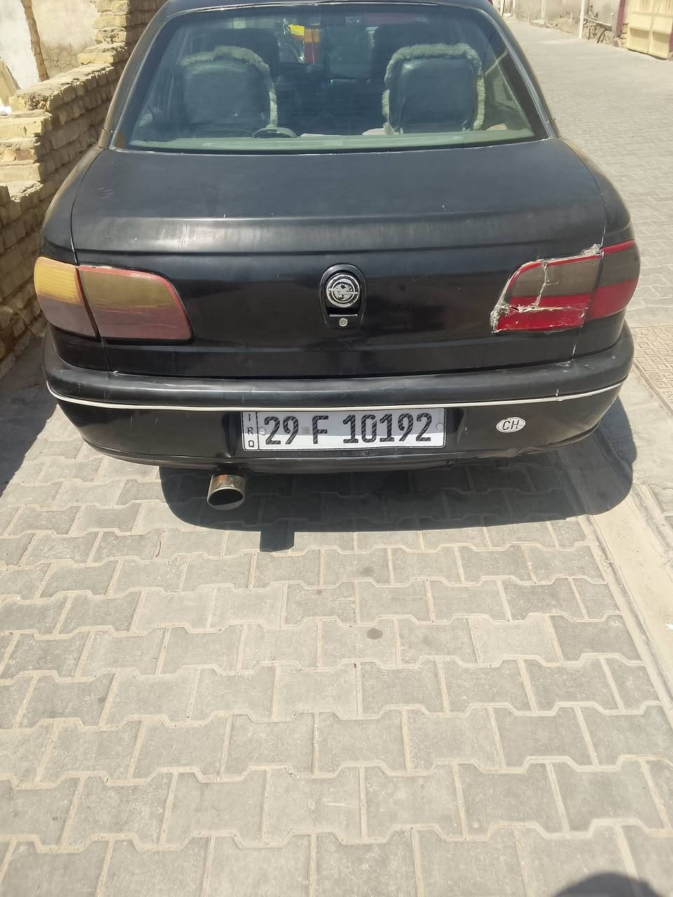 سلام عليكم
سياره وبل بزون البيع
رقم واسط نكليزي 
مكانها واسط الحي رقم صاحب سياره***********

