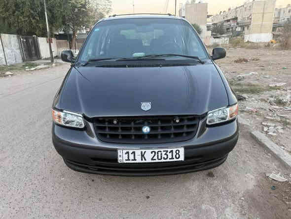 دوج كرفان 7راكب 1996
محرك 6كير اوتو مكفولات 
تبريدثلج صدر امامي خلفي جديد
تخم تاير ويل كب جديده
مكفوله من ضرار صبغ جماليه
سعر49وبيهامجال حك جيه
بغداد*********** بغداد
