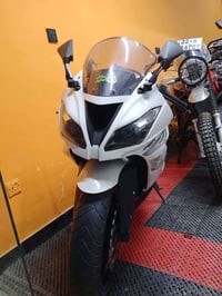 اخوان للبيع كاوسكي نينجا 2016  5وضعيات للقياده   نظام ABS  نظام سكيورت...