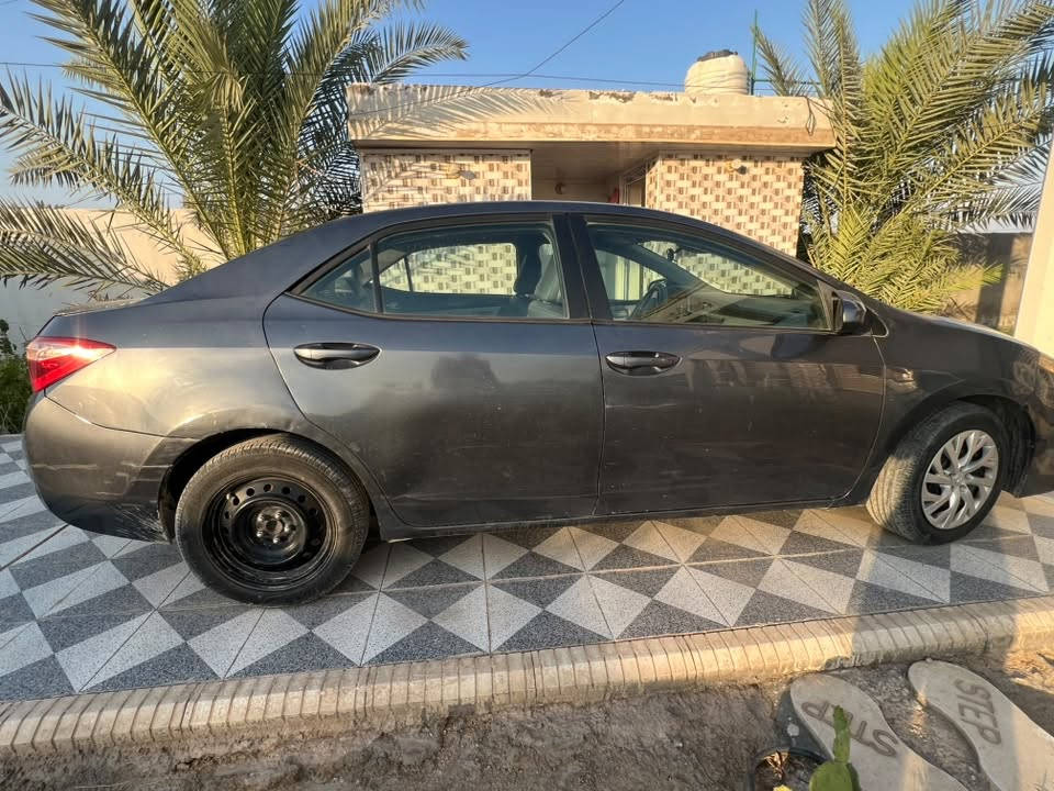 السلام عليكم كوريلا 2019 وارد امريكي فئه Le سياره نضيفه ماشيه 64 الف محرك 1800 سياره ناعمه ومابيها اي مشكله ضررها مبدل مبنيد وجاملغ ايمن سعرها 125 وبيها مجال بسيط للتواصل *********** مكانها حله الحمزه الغربي
