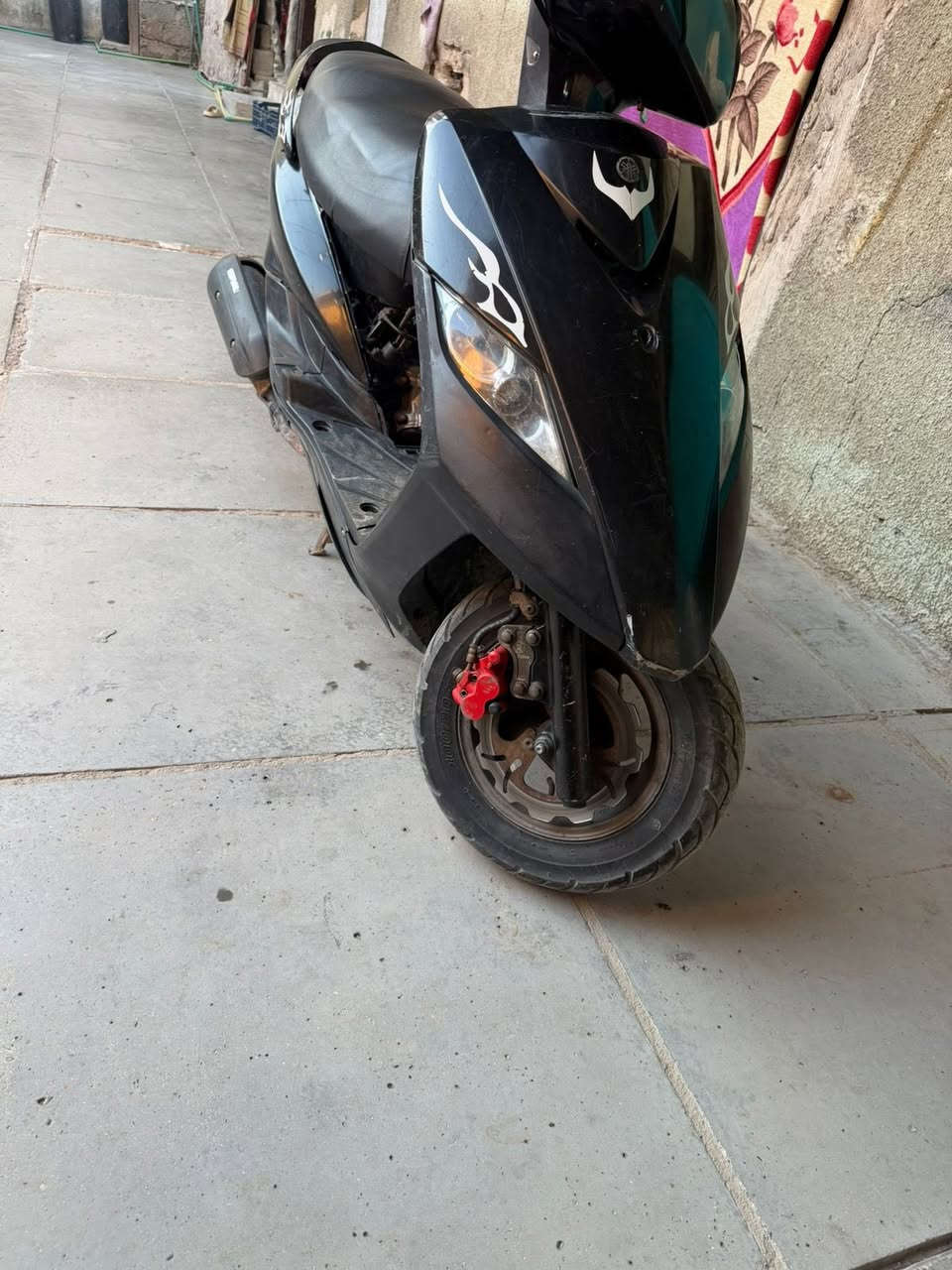 سلام عليكم شباب دراجه ثعلب سرعه 140 لبيع دراجه نضيفه مكينه خير من الله ***********
