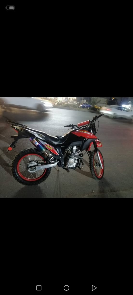 للبيع سعر مليون وربع وبيهه مجال رقم وسنويه مكان بلديات الصحفيين
***********
