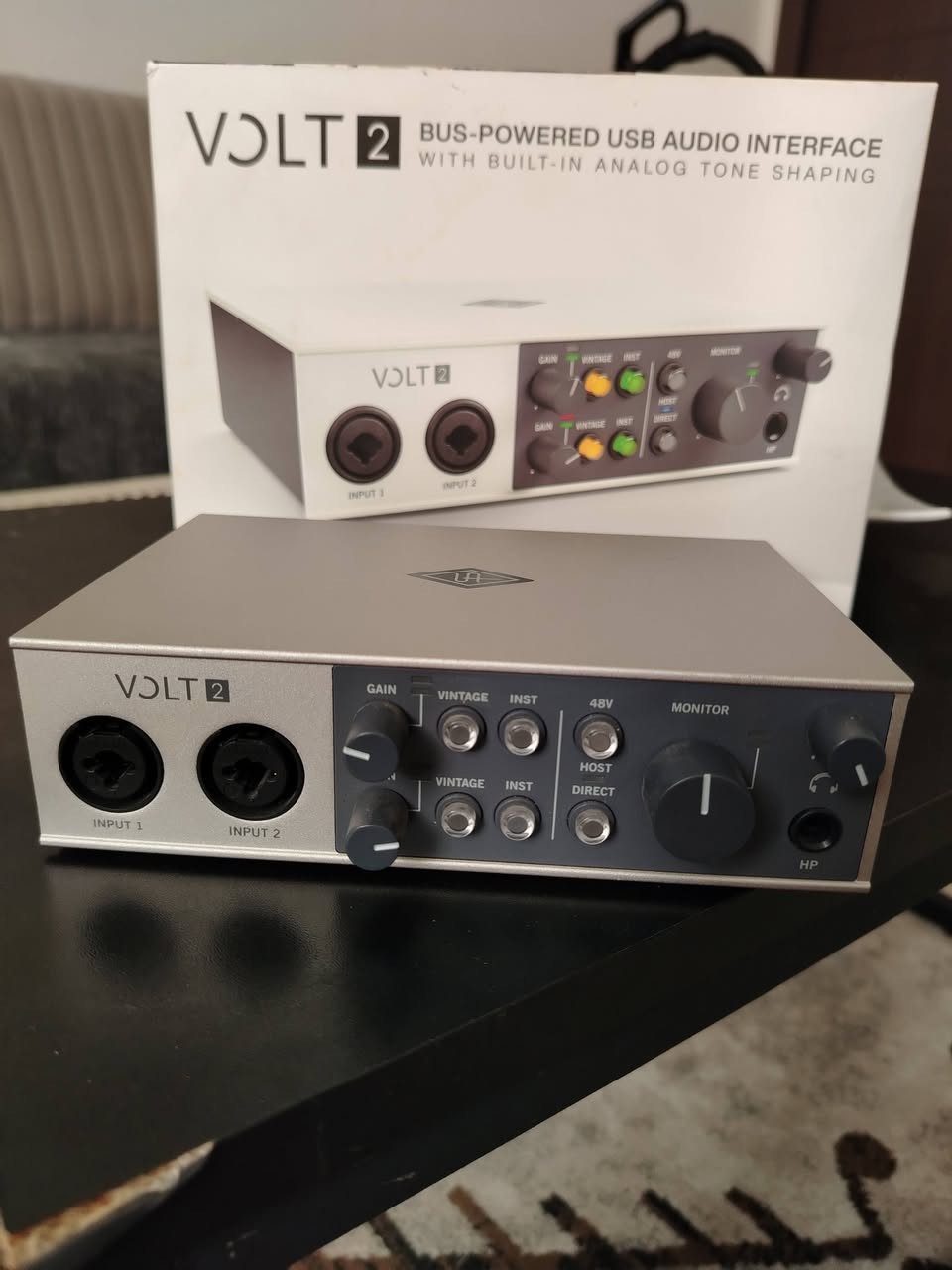 متوفر كارت صوت احترافي من شركة universal audio Volt 2مع 10 مؤثرات صوتية مجانية أصلية للأستفسار *********** او خاص. مستخدم قليل جدا
