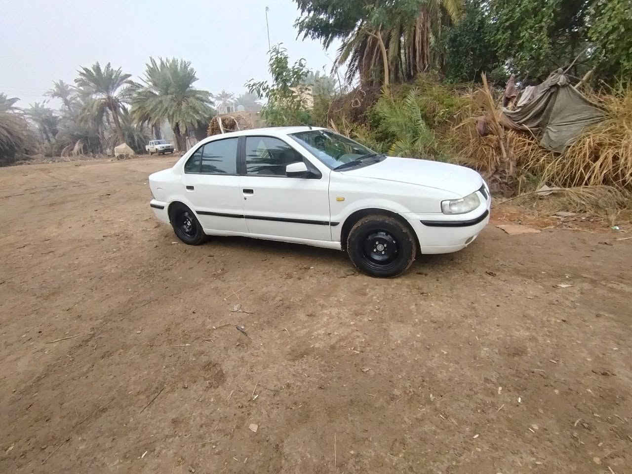 سمند 2010 رقم قادسيه 
مكينه وكير عل الشرط وحداديه جديده امامي وخلفي 
سياره جاهزه سنويه لل 28
*********** مكان الديوانيه  ال حمد
