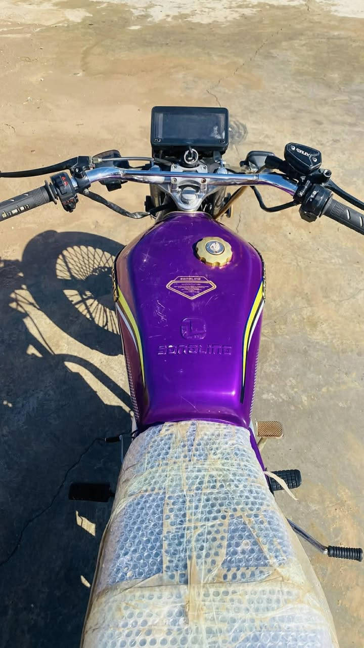 سلام عليكم
تايكر للبيع 
موديل 2024 كفاله عامه 
أوراق كامله 
مكاني ديالى الخالص فلكه مصطفى جواد
السعر 575 وبي مجال بصيط 
شراي يتصل
***********
