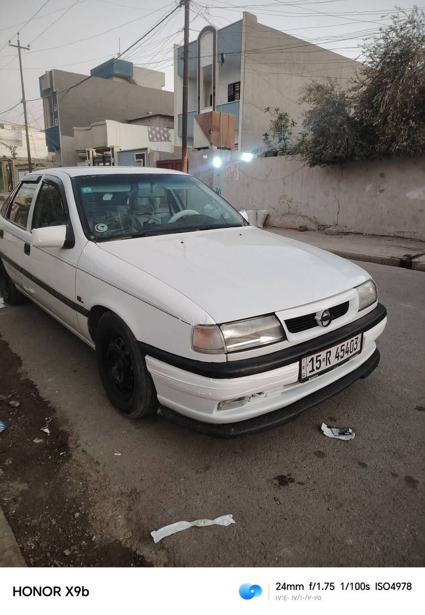 فكتره موديل 93 نضافه مثل ما اموضح مكاني موصل سعر 47وبيها مجال بسمي رقم امبار *********** ***********
