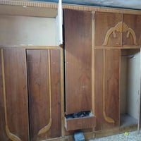 قنصور ملحق • العين • ٥ أبواب