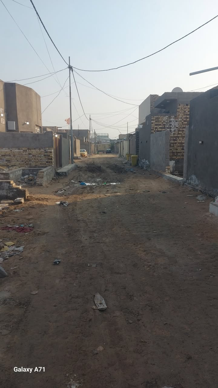 عرصه 100متر مربعة خلف شركة امير الشيباني شارع مولدة العنجولي اتصل عل رقم وعرف باقي تفاصيل ولسعر ***********
