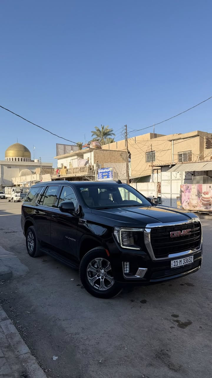 السلام عليكم
جمسي يوكن sle خليجي وكاله المنصور مكفول كفالة عامة درجة اولى خارج وداخل السيارة جديدة ماشية 38الف 
رقم بغداد دولي بسمي 
مواصفات معروفة 
محرك 5300
كشنات كهرباء +جلد
شاشة كبيرة 
وبقية الموصفات معروفة 
مكاني ديالى 
رقمي ***********
