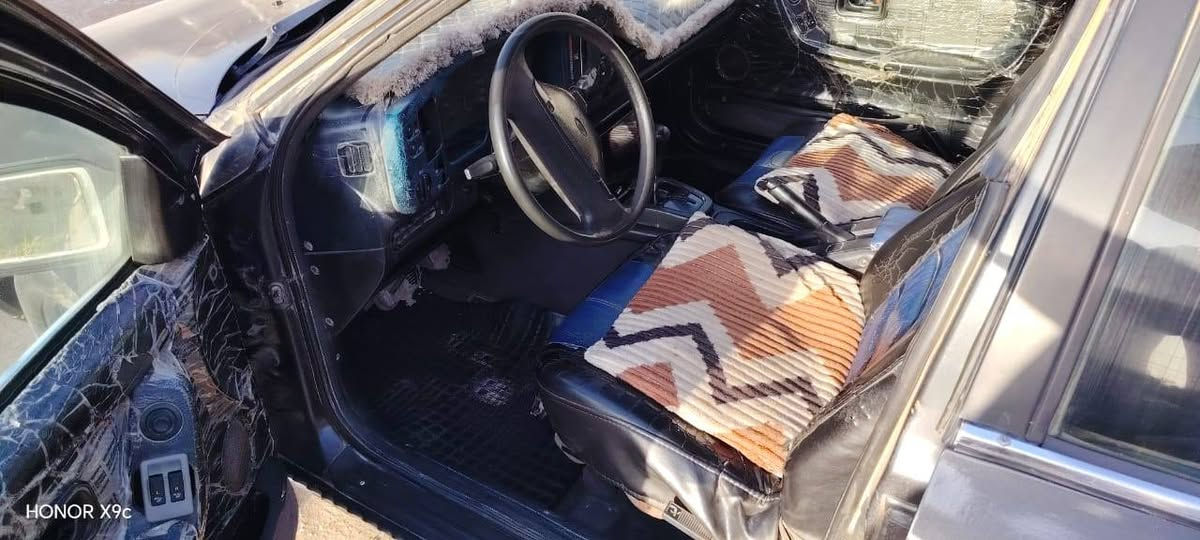مطلوب مراوس بي ام
سياره فورد سكور بلو موديل ٩٢ سياره صبغ جديده كامله صدر جديد كهربائيات شغاله سنتر لوك مكينه كير خير من الله رقم ديالى تحويل ثاني يوم  داخل نضيف جدا  السعر ٣٠ وبها مجال 

اتصال ***********

