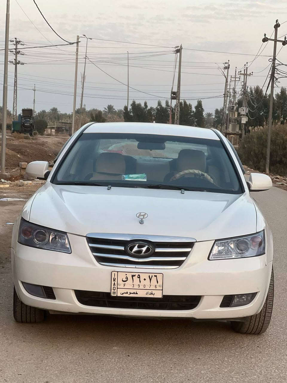 السلام عليكم 
سوناتا 2008 كوريا بيها قطعه وحده صبغ جاملغ امامي فقط وبارد قليل كير ومحرك
حداديه تخم تاير جديد سياره مال جناي السعر 105 وبيها مجال مكان السياره الحله سيطرة الاثار ***********
