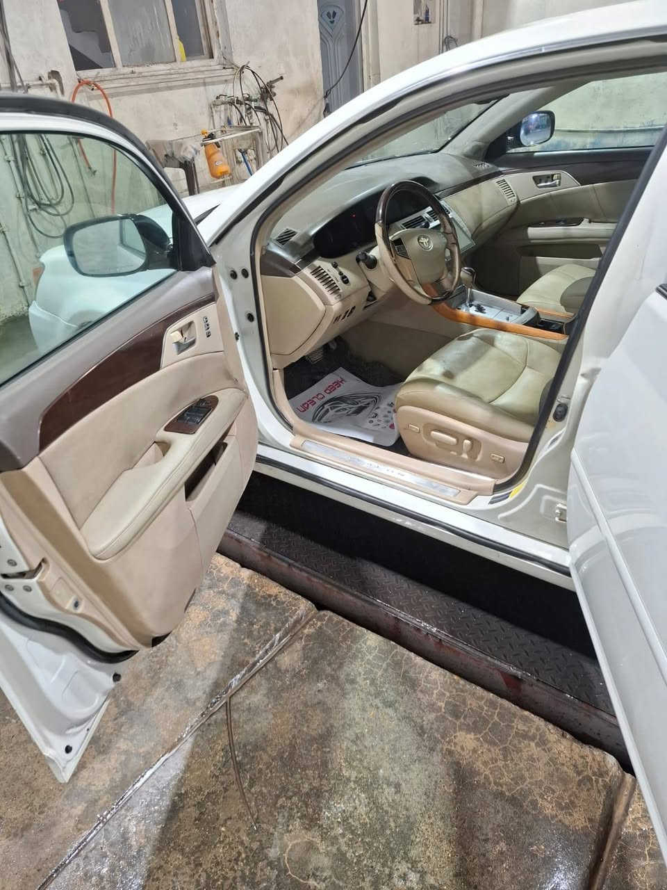 السلام عليكم سياره افلون موديل 2009 رقم بغداد فتحه بصمه كشنات كهرباء تبريد امامي خلفي رقم الهاتف *********** سعر / 105 وبيها مجال
