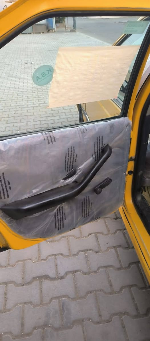 بيجو موديل١٥ معمره هلالات وطار البنيد سياره جاهزه 37 بيها مجال قليل مامتوجد ع فيس اتصل ع رقم***********
