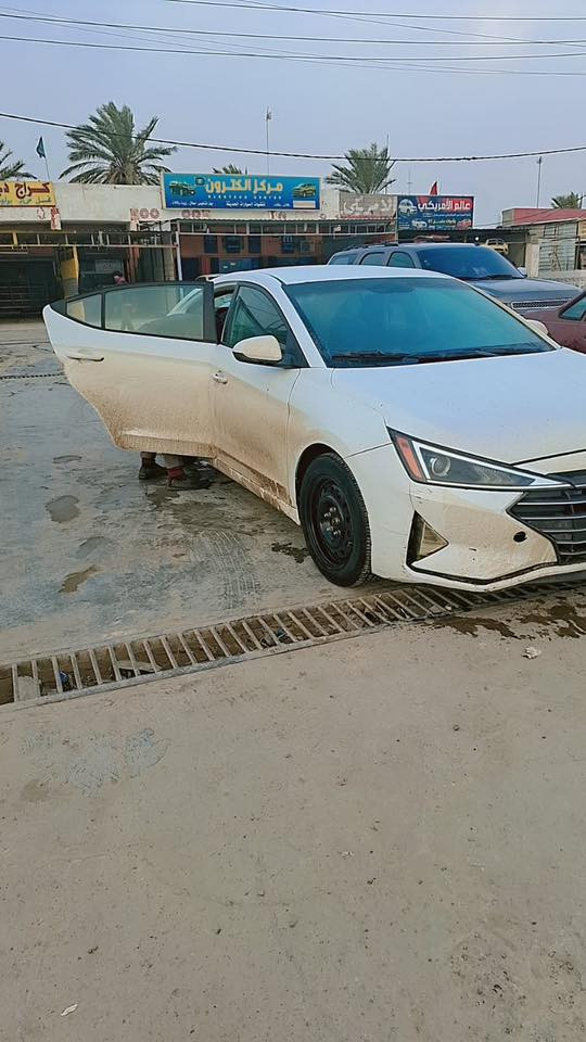 النترا موديل 2019محرك 2000
بيه مكانات صبغ ابيع احزام
مكاني واسط الزبيدية 
***********
