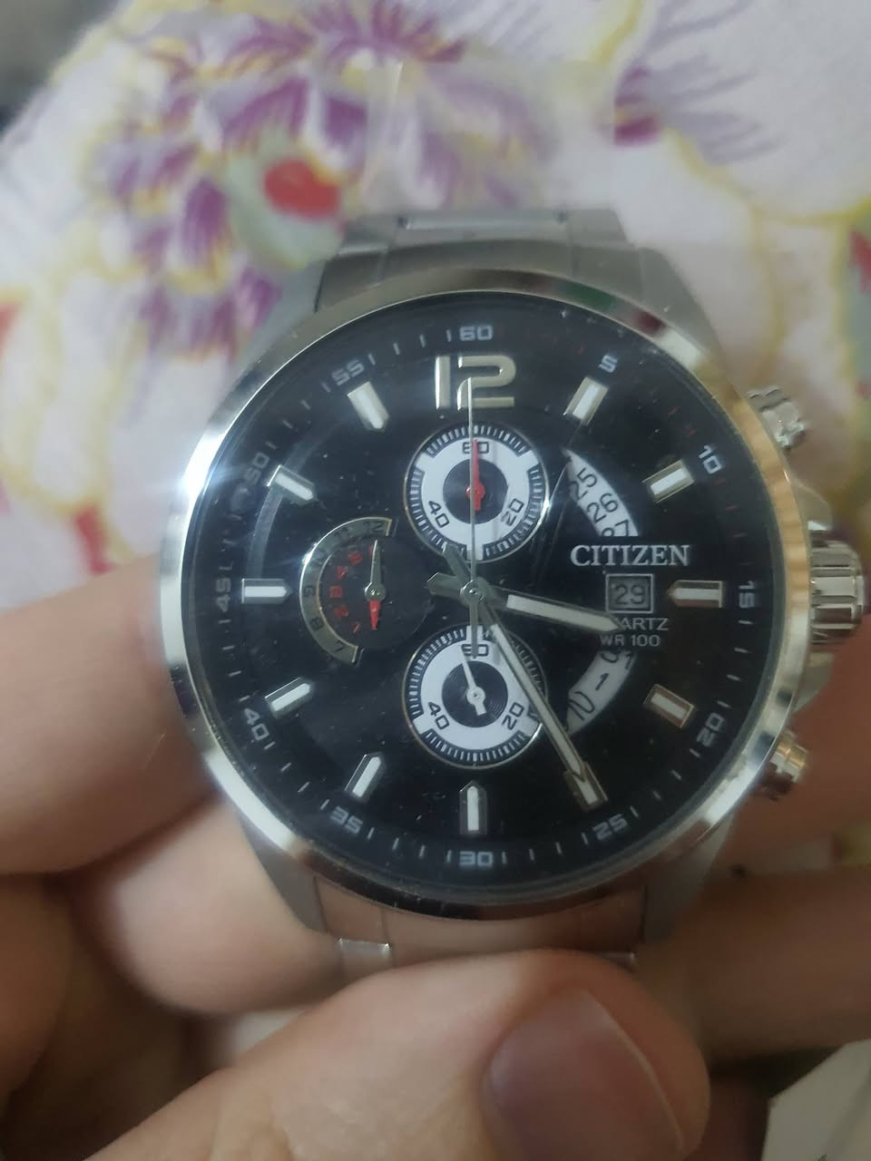 مجموعة ساعات للبيع
للاستفسار يرجى التواصل على الواتساب

***********
