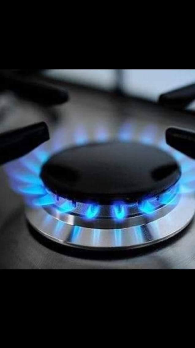 السلام عليكم صيانه تصليح انواع الطباخات الغازيه صيانه موقعيه ابكل مكان داخل المجمعات وخارجها 
نجيكم للبيت لاستفسار ***********
