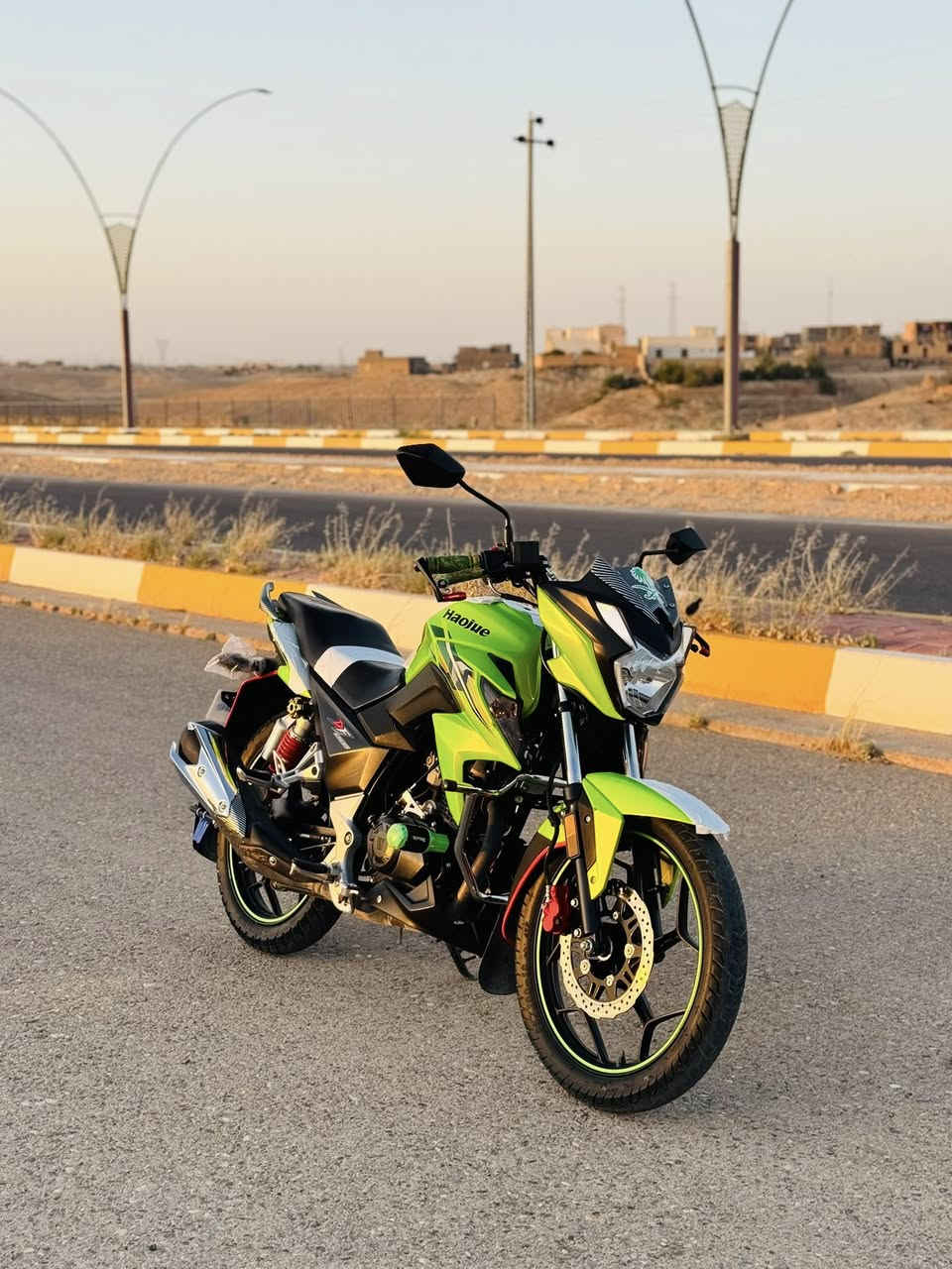 بسم الله الرحمن الرحيم 
ماطور هاوجي DF للبيع موديل 23 ماشي 14 الف مرقم كامل سنويه عضم عاج شرط تحويل نضافه خير من الله محرك شرط ما ناقصه شي ماطور لوك ***********
