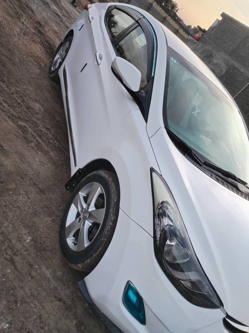 النتره 2013 خليجي فول معد الفتحه بيه صبغ قطعتين فقط الباقي مكفول كفاله عام السعر 100بيه مجال الرقم الهاتف *********** كربلاء, العراق
