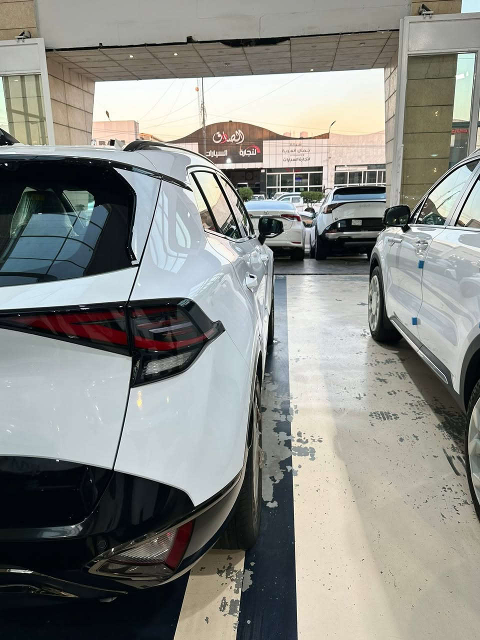 �✨ شركة نيروز لتجارة السيارات ✨🚗
📍 العنوان: بغداد – معرض النهضة – الشارع العام

🔥 وصلت حديثًا
كيا سبورتج فول أوبشن
📅 موديل 2026 و 2025

⭐ قمارة حديد – صندوق كهربائي
🛡️ ضمان دولي + تبديلات مجانية

المواصفات:
🤍 خليجي
🤍 زيرو
🤍 محرك 2.0 لتر
🤍 تشغيل عن بُعد
🤍 بصمة دخول وتشغيل
🤍 حساسات أمامية وخلفية
🤍 مصابيح LED
🤍 كشافات ضباب
🤍 Back Light
🤍 جنوط قياس 19 إنش
🤍 شاشة معلومات وترفيه
🤍 مقاعد جلد
🤍 تحكم كهربائي بالمقاعد الأمامية
🤍 تدفئة المقاعد الأمامية
🤍 مثبت سرعة
🤍 نظام تبريد مزدوج (Dual Zone)
🤍 فرامل إلكترونية (بصمة)
🤍 نظام مانع الانزلاق والثبات

🛡️ سياراتنا تُسلَّم بضمان دولي مع تبديلات مجانية، لنمنحكم أعلى درجات الثقة والجودة.

📞 للاستفسار والحجز:
***********
***********

شركة نيروز لتجارة السيارات
ثقة تُكتسب… وجودة تُثبتها التجربة
