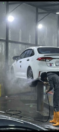 تكسي من بغداد الحديثة يوم الاربعاء او الخميس  النفر ١٥ اذا عدد كامل ٢٠...