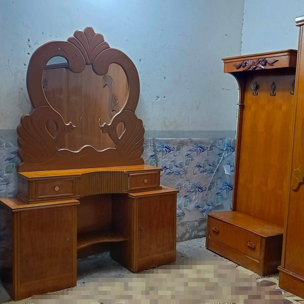 غرفه صاج تسكام درجه اولئ ماعايزه شي 5ابواب🌹
السعر 550مكان نجف شراي يتصل ***********🌹
