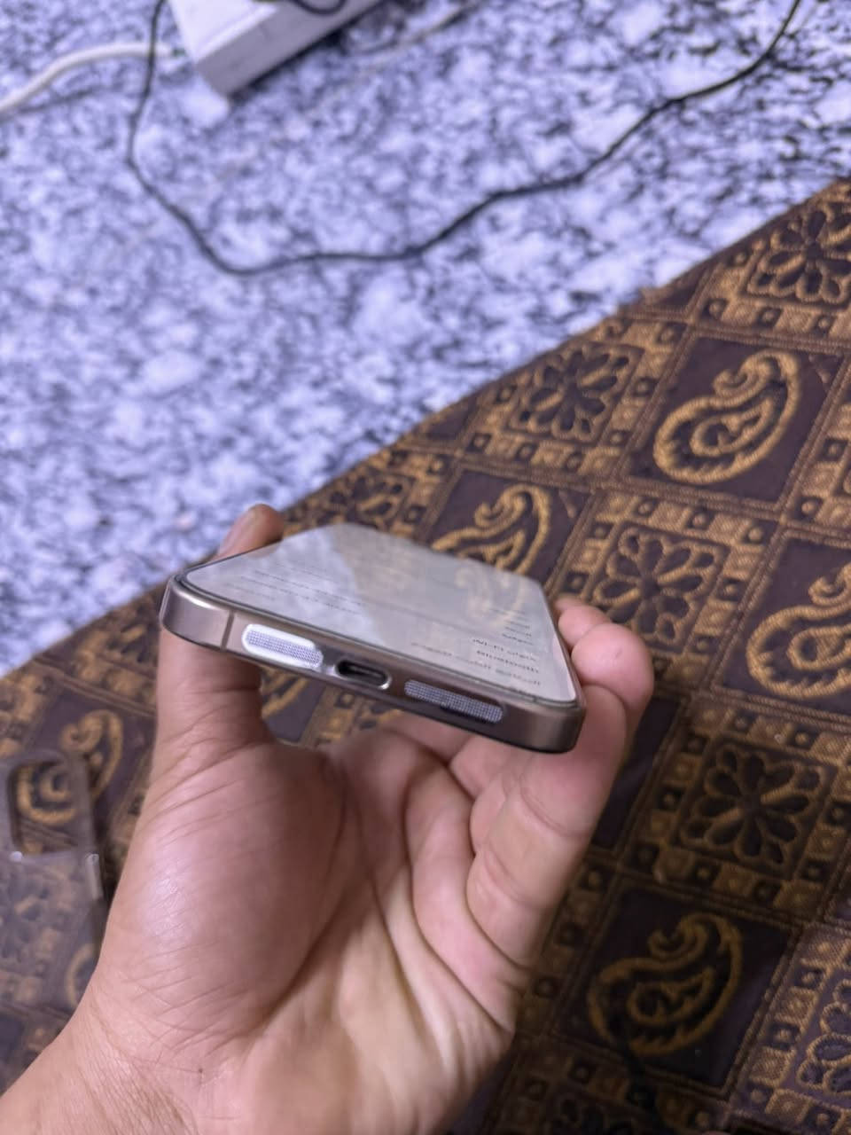 ١٦ برو ماكس نضيف جدا السعر ١٤٢٥ وبي مجال الاستفسار اتصل ***********
