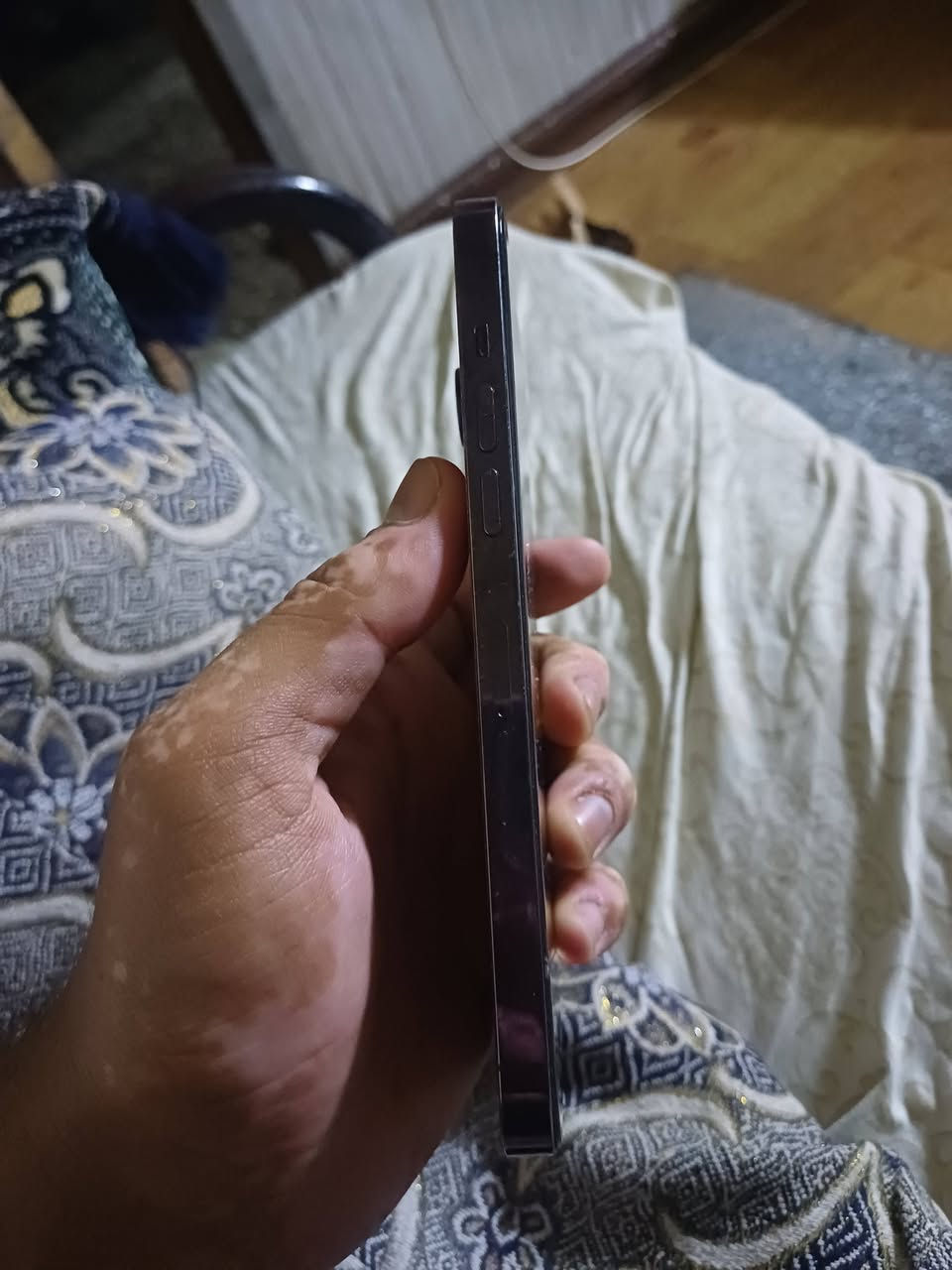 ايفو ١٤مبدل شاشه
بصمت وجه شغاله 
بي فطر بل ضهر 
ذاكره ٢٥٦ 
السعر ٥٢٥ وبي مجال


**إذا كنت صاحب هذا الإعلان وتريد حذفه لأي سبب، رجاءا أرسل رسالة إلى الدعم الفني**