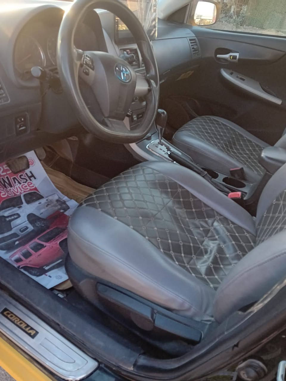 السلام عليكم 
من رخصة الآدمن وجميع الاعضاء المحترمين كورلا 2013 امريكي حادثهة باب خلفي عكس جهة السايق فقط
السعر 120
مكلف بالنشر الشراي يتصل 
***********
