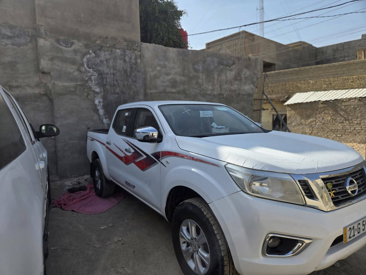 البيع نيسان نيفارا
الموديل: 2016
​نظام الدفع: تو ويل (2Wheel)
​الجير: عادي (قير عادي)
​المحرك: 4 سلندر (اقتصادي وقوي جداً)
​🔹 الوضعية القانونية والأوراق:
​الرقم: ألماني
​السنوية: جديدة وجاهزة، تنتهي في عام 2029 (تريح بالك من المعاملات)
​🔹 الإضافات والجاهزية:
​الإطارات: تخم تاير جبلي جديد (جاهزة لجميع الطرقات)
​الإضاءة: ليتات زنون مميزة وجميلة جداً
​الحدادية: حدادية جديدة بالكامل ونظام تعليق ممتاز
​الحالة العامة: السيارة بحالة ممتازة وجاهزة بالكامل 
​🏁 للتواصل والاستفسار:
📞 [***********]
📍 المكان: [البصرة الزبير].  البيع نقد

