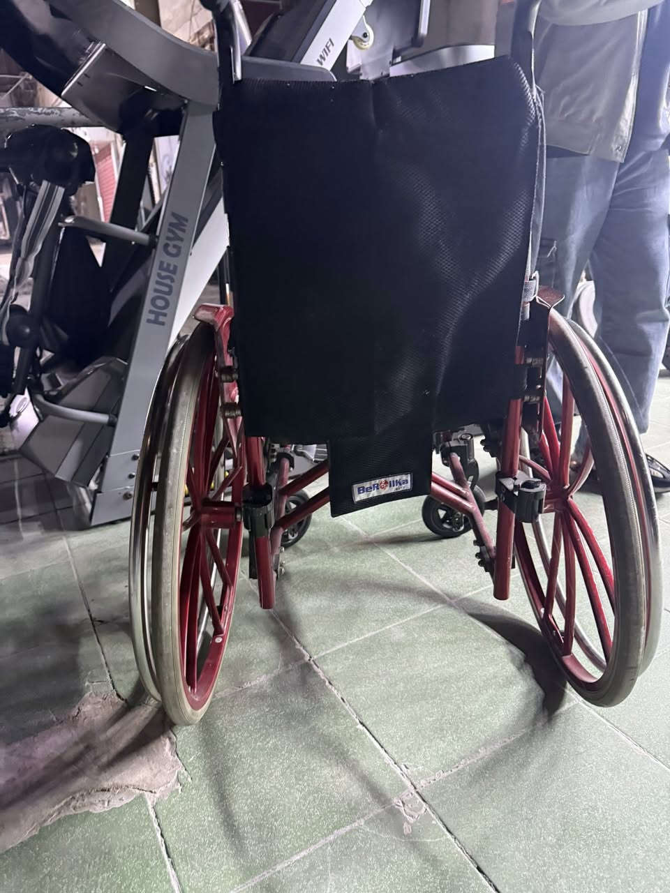 عربه باله رياضي صناعه امريكي السعر ٢٢٥ الف 
***********
