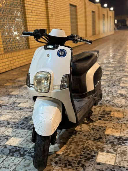 سلام عليكم بوليس للبيع الدراجه مكفوله كفاله عامه كفرات ختم واحد ويا المكينه صالهاا شهرين طالعه من الرمبه كلشي شغال كهربائيات الدراجه نوزل مو كابريتر تاخذهاا تفحصهاا وين ميعجبك اذه بيهاا شي  ابلاش اخذهاا ابيع لن متوازي (سعرهاا950وبيهاا مجال بسيط حك الجيه شراي انتصل ع رقم لا تراسل مارد/***********
