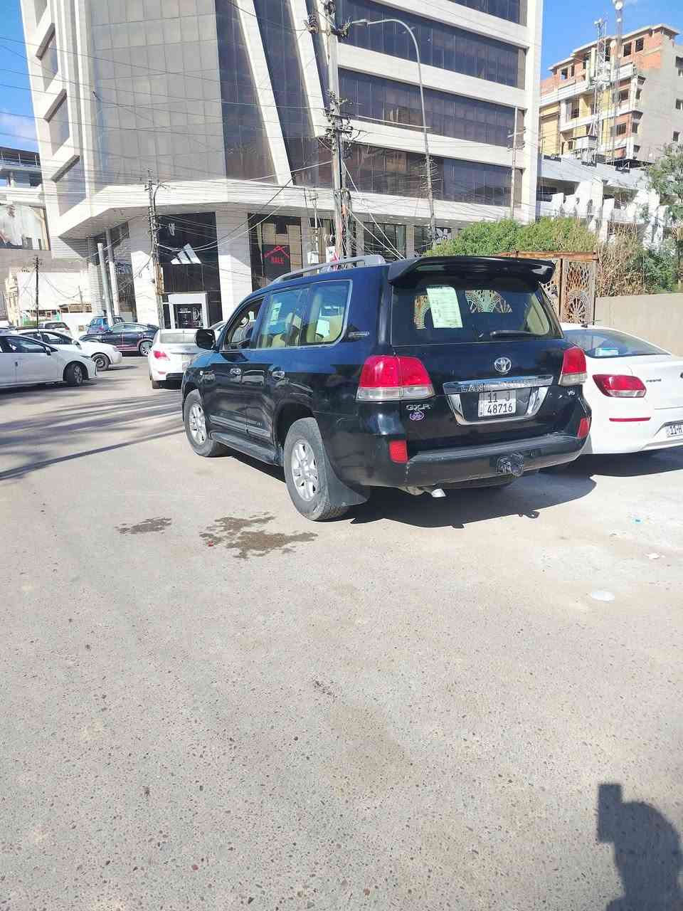 ستينيه بغداد باسمي مكفوله بيها فقط بارد بالباب الخلفي سعرها ٣١٥ورقه مكانها كربلاء ***********
