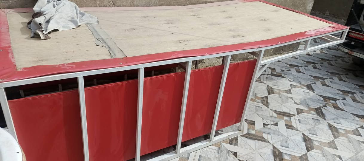 محجر للبيع سعر 150وبي مجال
***********
