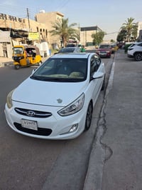 اكسنت بني • ٢٠١٦ • ٦٥ الف