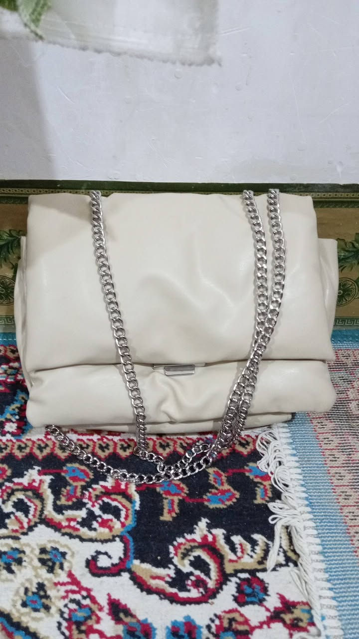 مرحبا بنات لكحو مال تعزيله تفوتجن الفرصه


**إذا كنت صاحب هذا الإعلان وتريد حذفه لأي سبب، رجاءا أرسل رسالة إلى الدعم الفني**