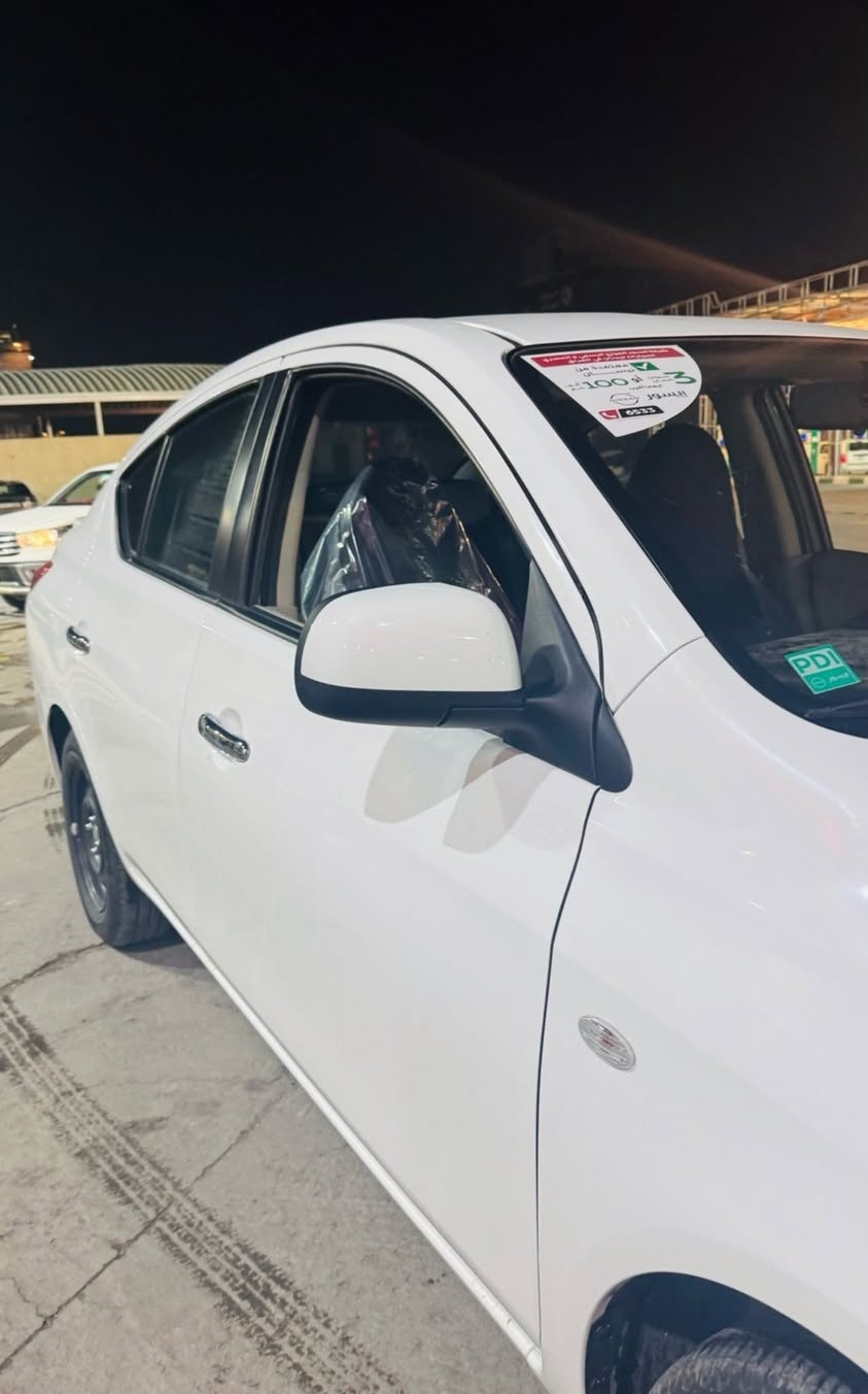 سلام عليكم

سني هندي مديل 2024 هندي
سياره جديده
مكينه وكير وحداديه وتبريد كفاله 
مواصفات السني المعروفه
حساس خلفي + شاشه جبيره 
ماشيه 23 الف
سعر 123
العنوان البصره  
بيه ربع دعاميه وشخط بالباب
للاستفسار ***********
