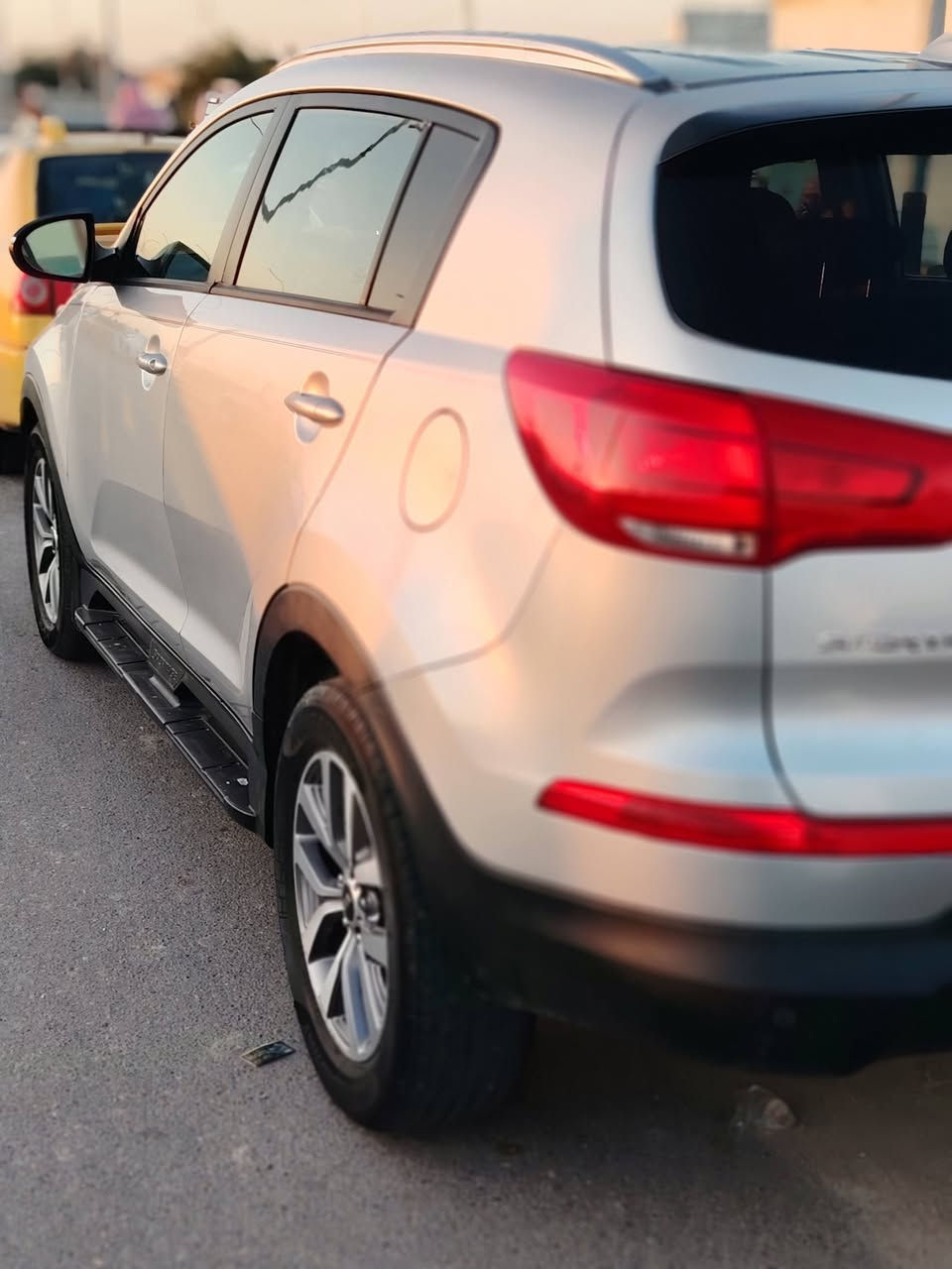 سلام عليكم سبورتج 14امريكي رقم ذي قار للبيع سياره جاهزه للخير تخم تاير حداديه تدفه تبريد كامره السونار داخل المنشور تفاصيل أكثر اتصل   *********** السعر ١٣٠ وبيه مجال مكان السياره السماويه
