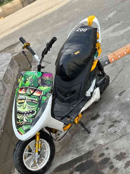 للبيع
السعر 600 وبيها مجال
بوشه 55 كلاجات رياضي 
شرط شلعه ومعدل 
***********
ملاحضاااااا غراضهااا كامله بس ما مشدودات نقصها بس دشبول
