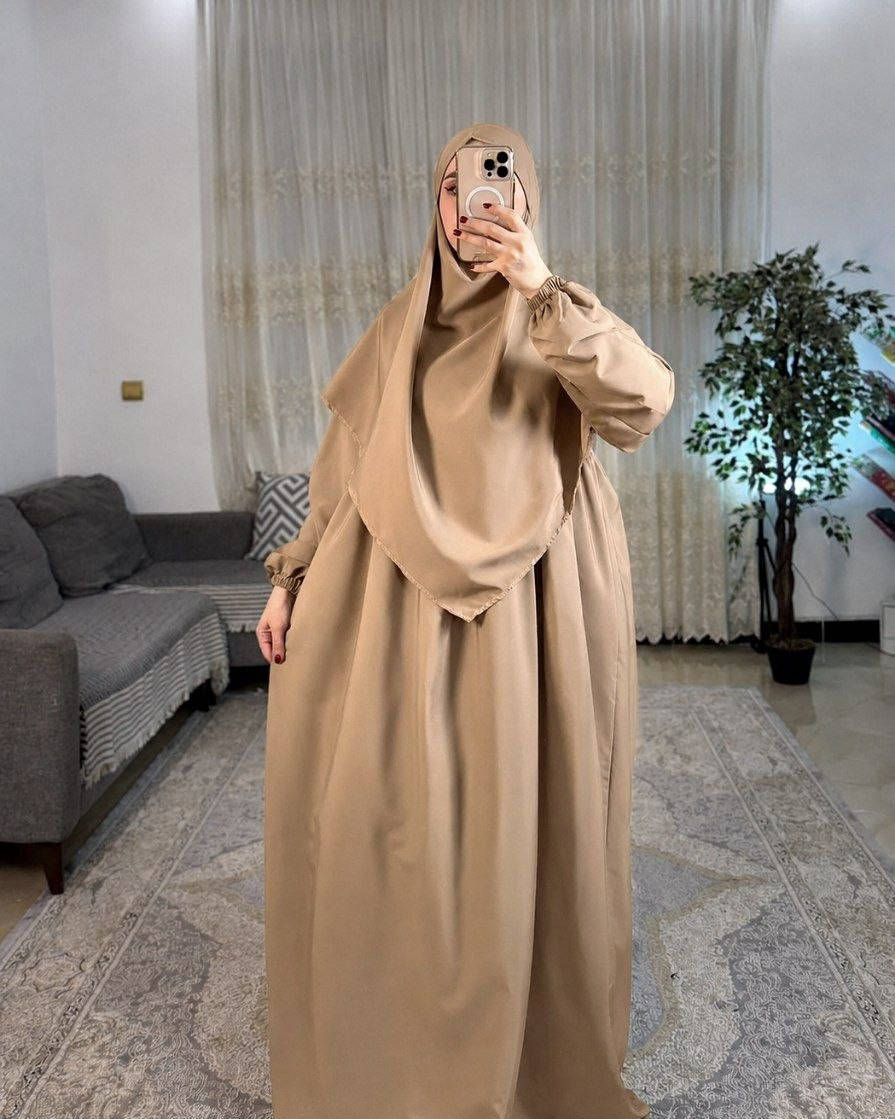 🇮🇶🔥 الجودة عنواننا دائماً 🔥🇮🇶
🎉 وصلت بضاعة العيد 🎉

      وصل الزي الشرعي 🏃🏃 
✨ إذا تدورين على الأناقة والستر بنفس الوقت، فهذا الزي راح يعجبج أكيد ✨
ستايل راقي وترند، مناسب للعمرة، الصلاة، الزيارات، وحتى الاستخدام اليومي 🌸
🧵 قماش سندريلا الأصلي — درجة أولى حرير💯✔️ 
👗 زي شرعي قطعتين
🎨 متوفر بـ 5 ألوان مميزة
📏 فري سايز — يلبس من وزن 60 إلى 90

🏃‍♀️ سارعوا بالحجز قبل النفاد 🏃‍♀️
🚘 يوجد خدمة توصيل لجميع محافظات العراق ٤ الاف 🚘


**إذا كنت صاحب هذا الإعلان وتريد حذفه لأي سبب، رجاءا أرسل رسالة إلى الدعم الفني**