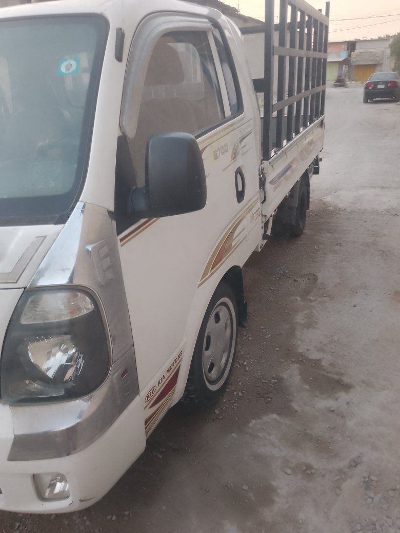 للبيع كيه موديل 16 رقم قادسيه مكان بغداد قرب بوابة الكاظميه تصال ***********
