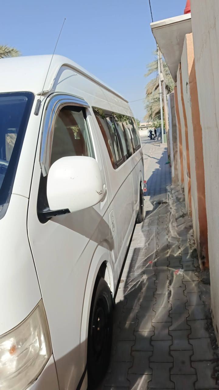 السلام عليكم جنبي 2023 السياره جديده كفاله عامه ماشيه ١٤٠الف دوشمه نضيفه تبريد فول السعر ٢٣٠ 
***********
