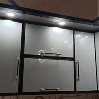كاونتر • نضيف جدا • مرمر ٣ في ٢