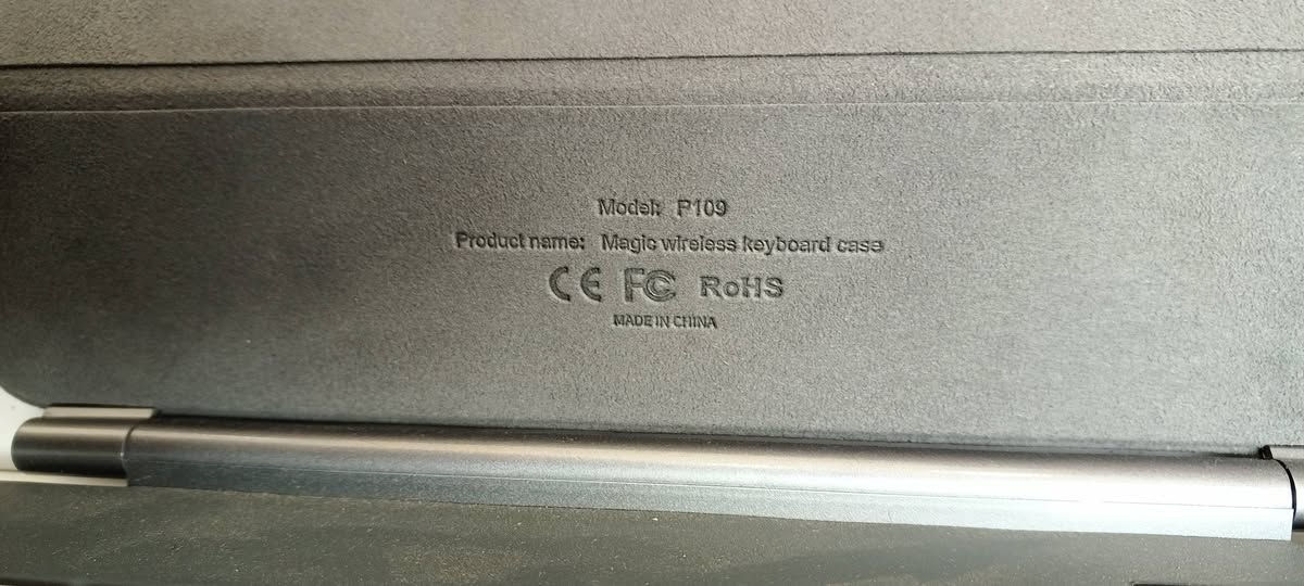 السلام عليكم كيبورد ايباد شنو من ايباد ما ادري ويا قلم اصلي امازون بعد لوك جديد شحن هاي الماركه مالته ثكيل شويه كل الظهر حديد راسلني واتساب ***********
سعر 35,000 توصيل ما عندي محافظه واسط الزهراء
