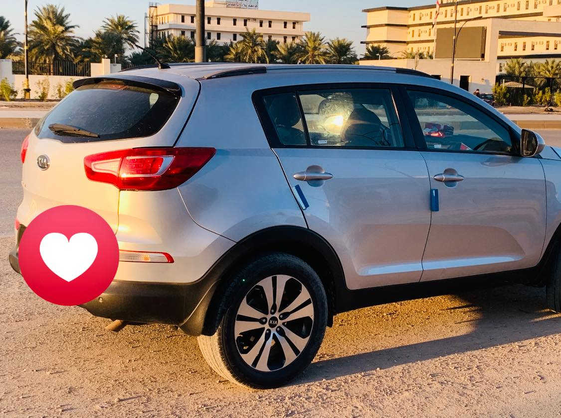 السلام عليكم …..
بيع او مراوس ب اقل ..
كيا سبورتج (2011)..
سياره خليجي مكينه (2000)دوش 
سياره رقم سليمانيه  سنويه لل٢٩
لون رصاصي بيه قطعتين صبغ بدون ضربه بدون دواخل 
سياره مسويله ادامه كامله (حمام.نوزل.بلكات.)كله جديد 
صدر امامي خلفي تخم تاير خير من الله 
للبيع سعرها (١٢٩)وبيه مجال 
‎***********رقم الهاتف
