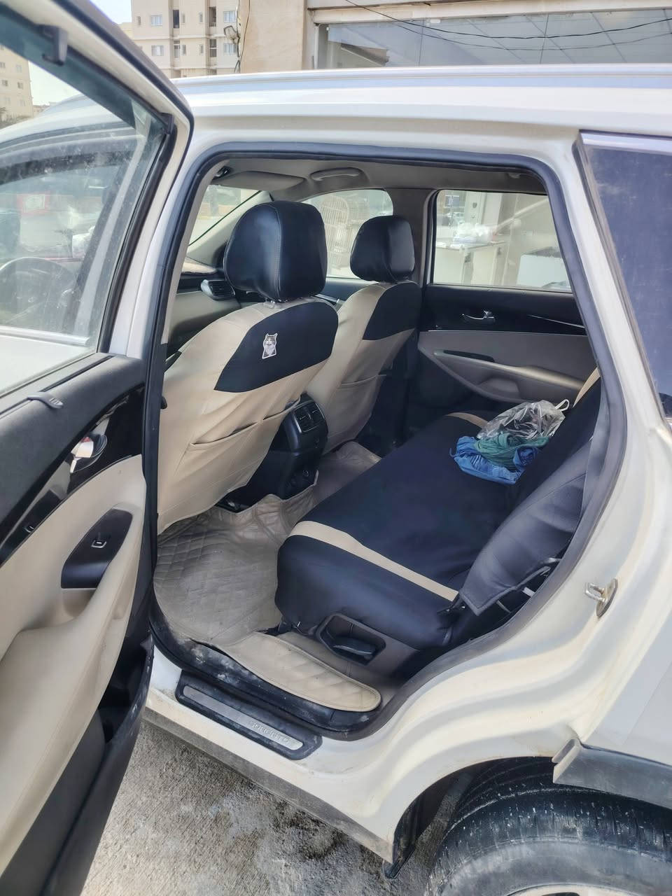 سلام عليكم ورحمة الله وبركاته البيع سرنتو 2017 فول من عده فتحه السيارا مكلوبه بس كلش محرك 6دوش 7ركب ابيع صبغ عام الي يحب يجي خاص السعر ١٤٥ اخوان الي ما يشتري لا يرسلني قفل قفل ١٤٣ من الاخير اذا مو شري لا تراسل ١٤٣ قفل قفل شكرا الجميع او مراوسه السيارا مشروع وطني


**إذا كنت صاحب هذا الإعلان وتريد حذفه لأي سبب، رجاءا أرسل رسالة إلى الدعم الفني**