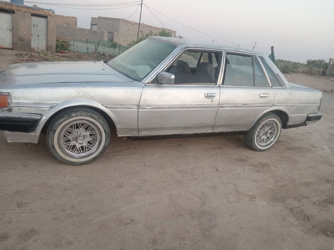 سلام عليكم لبيع كروسيده موديل ٨٧ رقم نجف مكينه وكير ونجي رياظي جاهره (سعر 20عنوان ناصريه شطره تواصل على رقم ***********
