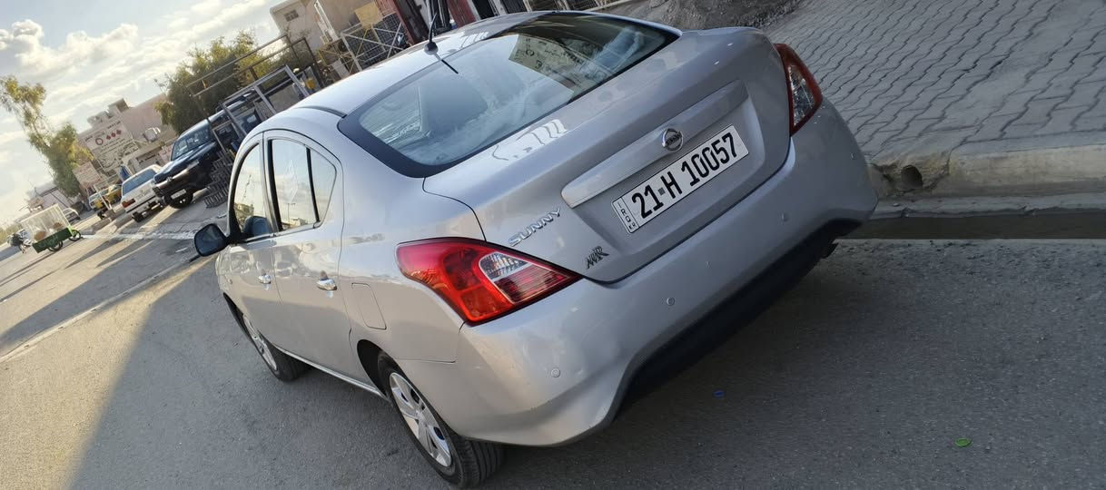 سلام عليكم سه ياره بوو فروشتن نيسان لاكشميباي موديل 2018 چوار تايه ي تازه ي له ژيره تاخم بيش و دواي تازه يه تووندووتووله هه تاكوو بلي سه ياره يه جوانه مالي دوسته وينه ي فحسم داناوه ره قه م و سه نه وي تازه يه تاكوو 2030 سعري 98وه ره قه و مه جالييش. ***********. ***********
