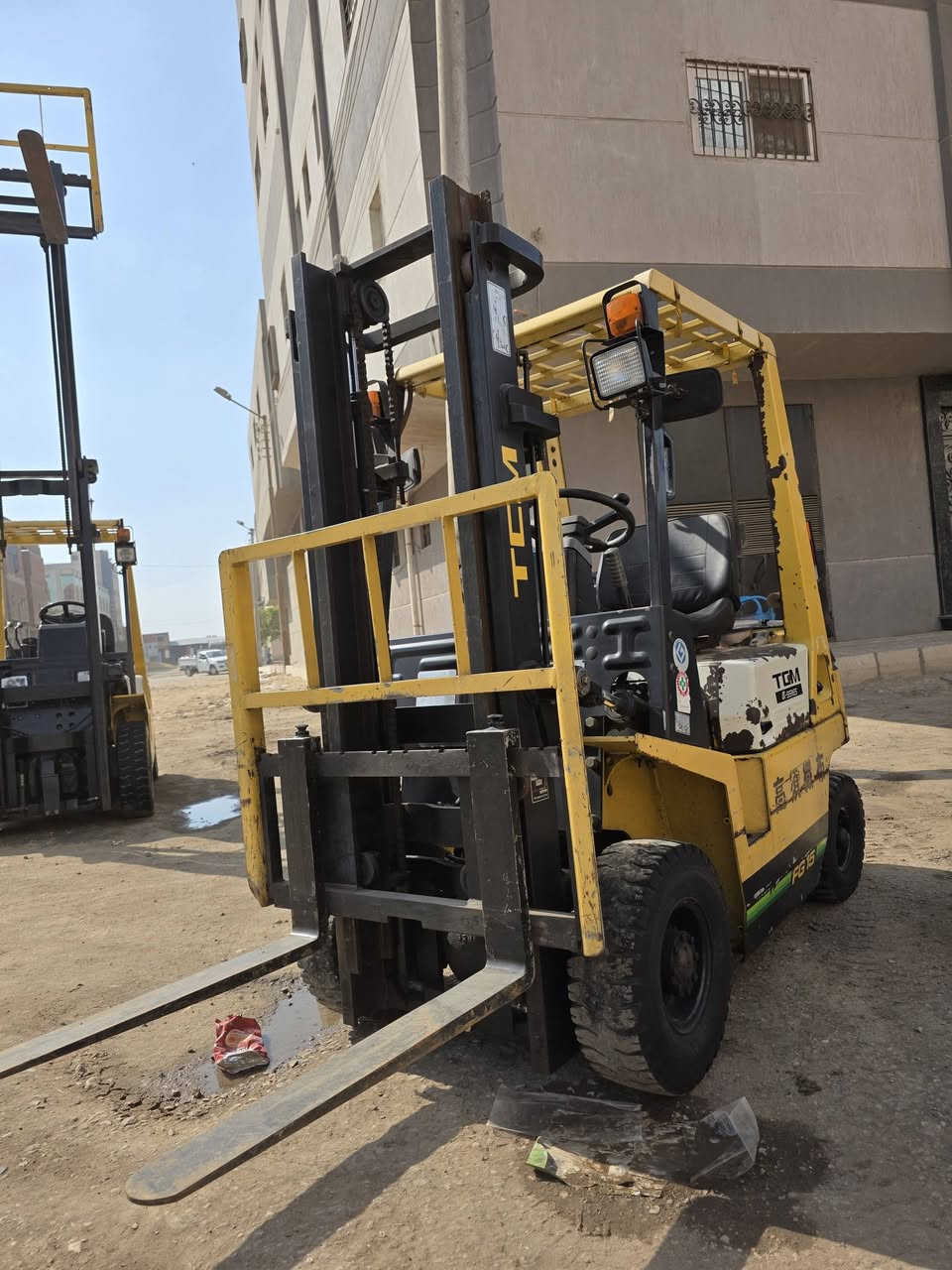 كلارك طن ونصف تى سي ام ارتفاع ٣ متر ٢٠ فتيس مانوال مكنه نيسان بنزين كلارك في حاله الزيرو لمن يرغب شراء الزيرو استيراد وارد يابان افراج جمرجي العنوان قويسنا منوفيه رقم التليفون  01229508107


**إذا كنت صاحب هذا الإعلان وتريد حذفه لأي سبب، رجاءا أرسل رسالة إلى الدعم الفني**