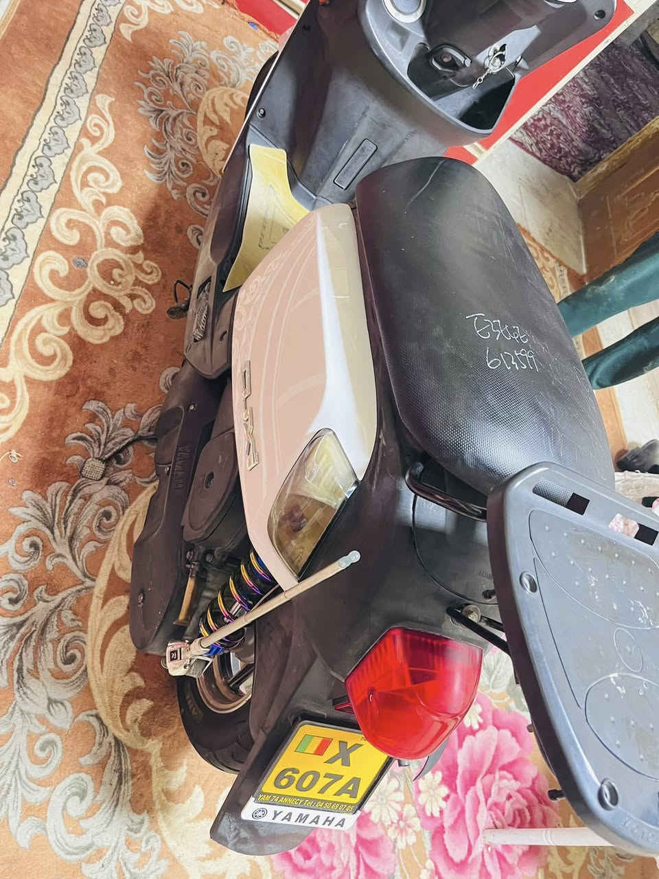 يابه الطيبين شلونكم جايبلكم كفرات بوليس مسطرة لؤلؤي كفرات شرط طبق البلاد بدون ختم ونظافه ١٠٠٪؜ الكفرات بدون اشاير وبسعر مناسب  وعنران النجف كوفه -ناحيه الحرية كفر صنع تايوان الثخين شرط الحواف بلاد ومابي اي فراغ مابي اي صوت من تمشي  
سبب البيع اشتريت كفراتها البلاديه المختمه من صاحب ابو المعرض رقمي *********** بي واتساب
